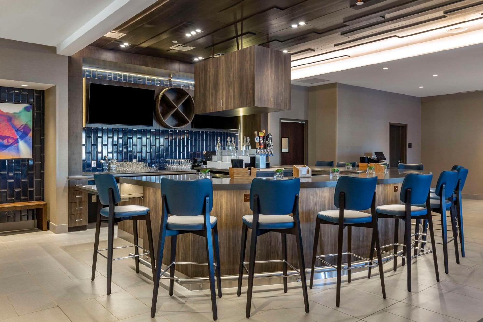 Cambria Hotel Manchester South Windsor 外观 照片