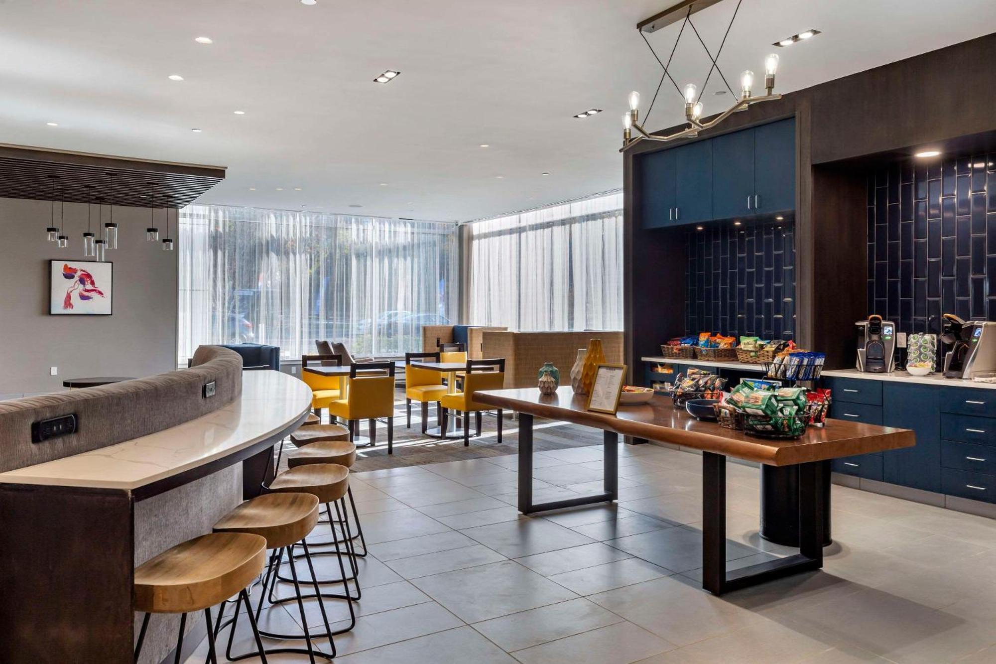 Cambria Hotel Manchester South Windsor 外观 照片