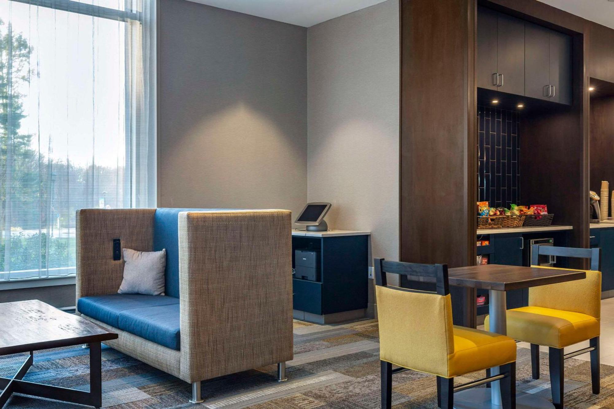 Cambria Hotel Manchester South Windsor 外观 照片